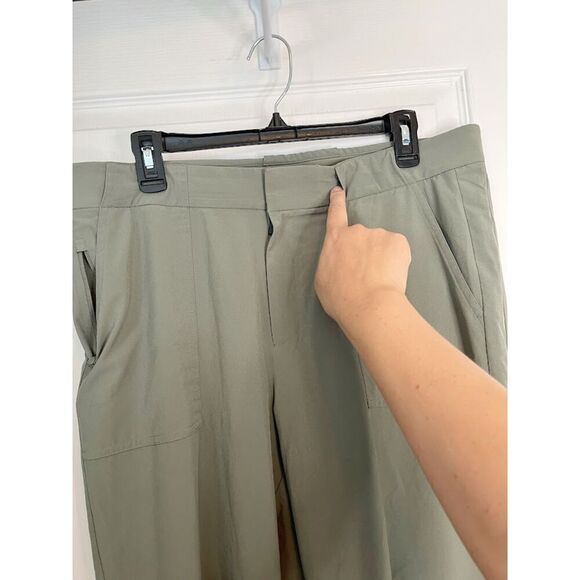 Athleta Tribeca Utility Crop Wide Leg Lightweight Pocket Pants - Picture 7 of 14